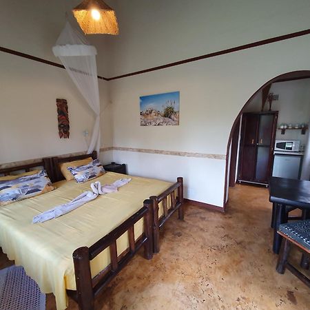 Thokozani Lodge White River Kültér fotó
